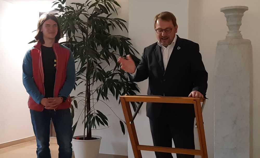 Dorian mit dem Bürgermeister von Murnau